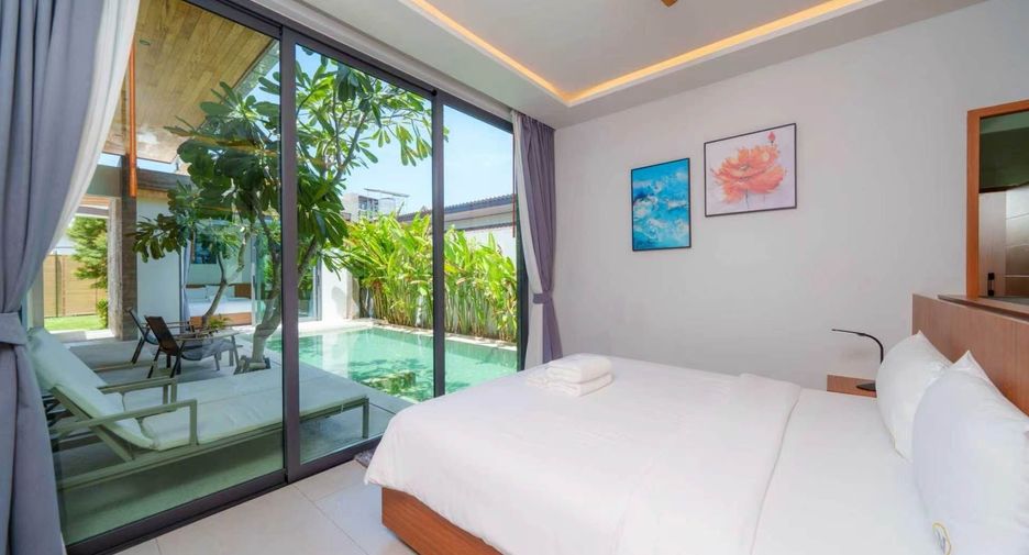 For rent 3 bedrooms villa in Mueang Phuket, Phuket