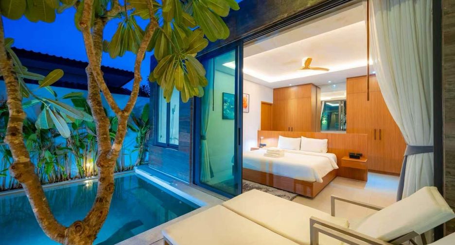 For rent 3 bedrooms villa in Mueang Phuket, Phuket