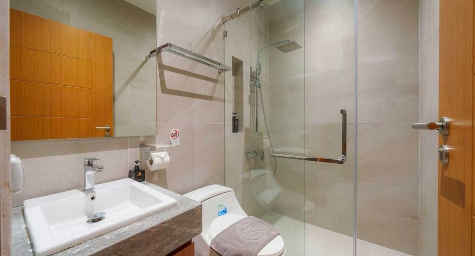 For rent 3 bedrooms villa in Mueang Phuket, Phuket