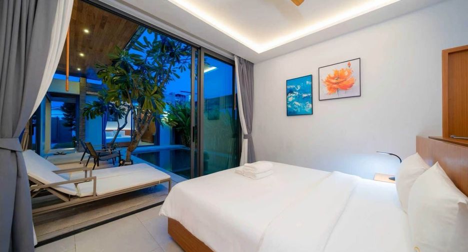 For rent 3 bedrooms villa in Mueang Phuket, Phuket