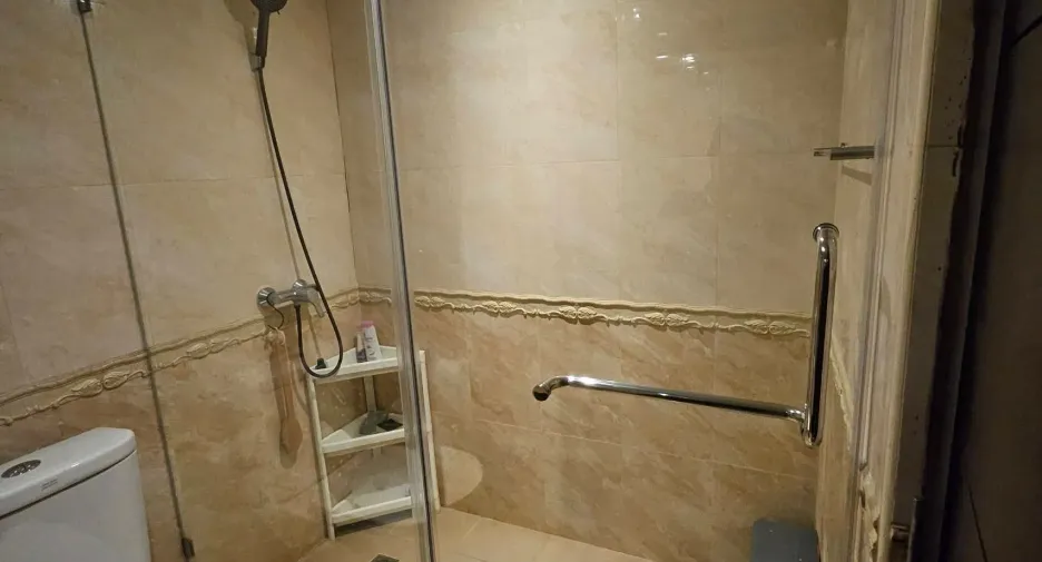 À vendre 2 chambres condo à Sathon, Bangkok