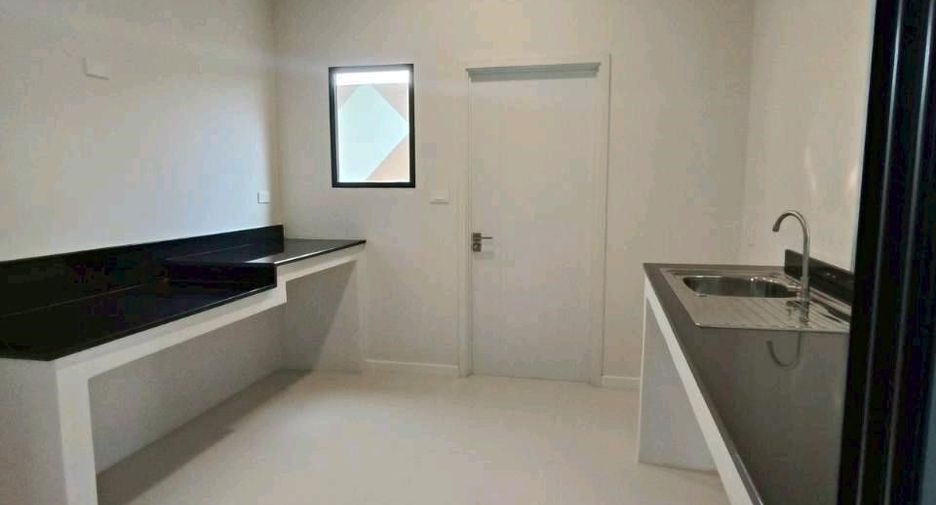 出售 4 卧室 独立屋 在 Bang Phli, Samut Prakan