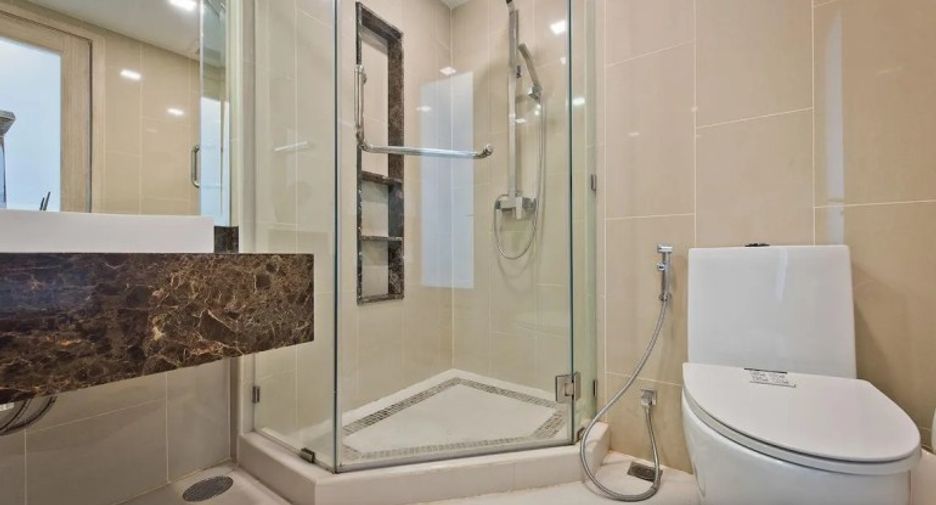 For sale スタジオ condo in Pratumnak, Pattaya