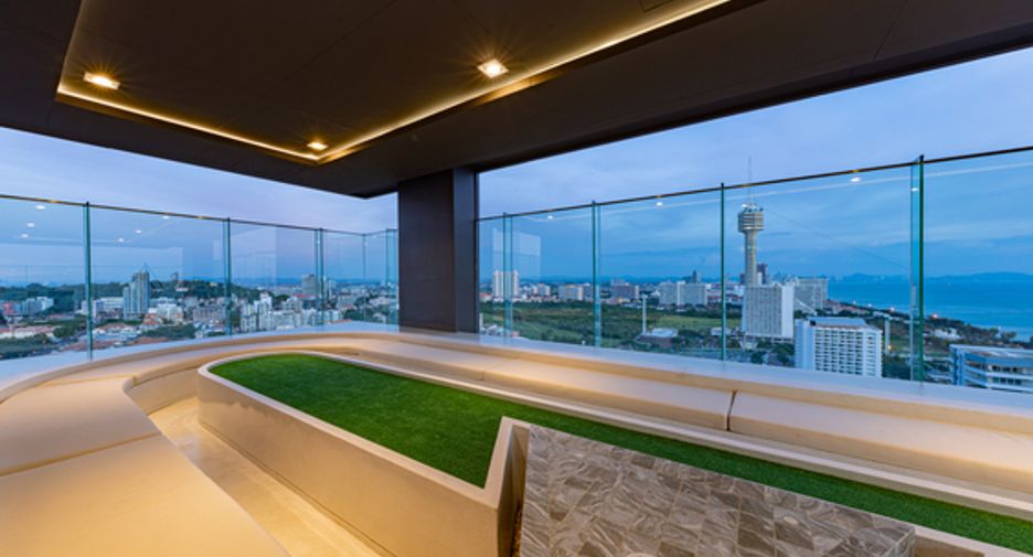 À vendre 1 chambre condo à Pratumnak, Pattaya