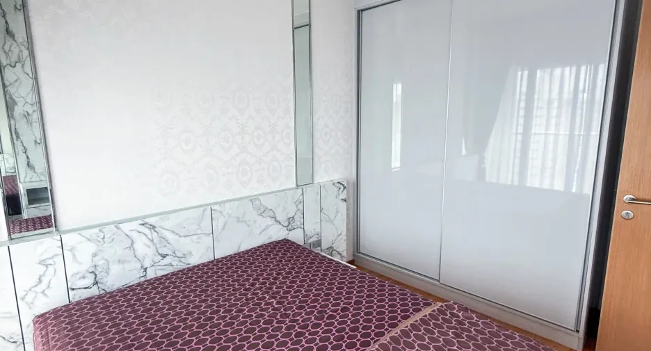 Condo en alquiler de 2 habitaciones en Khlong Toei, Bangkok
