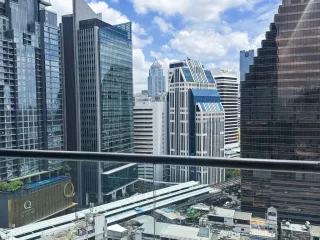 出租 2 卧室 公寓 在 Khlong Toei, 曼谷
