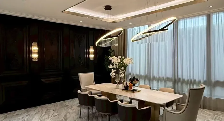 À vendre 5 chambres condo à Saphan Sung, Bangkok