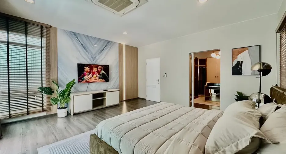 Аренда 4 спальни дом в Bang Phli, Самутпракан
