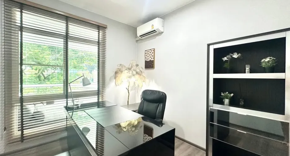 Аренда 4 спальни дом в Bang Phli, Самутпракан