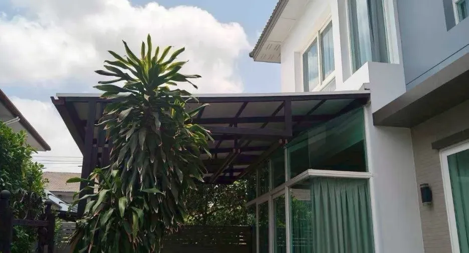 For rent そして for sale 4 ベッドルーム house in Bang Phli, Samut Prakan