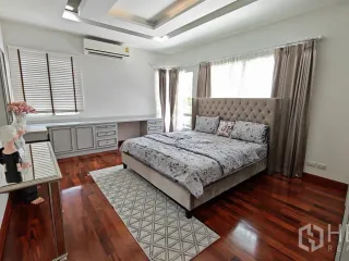 Аренда и продажа 4 спальни дом в Bang Phli, Самутпракан