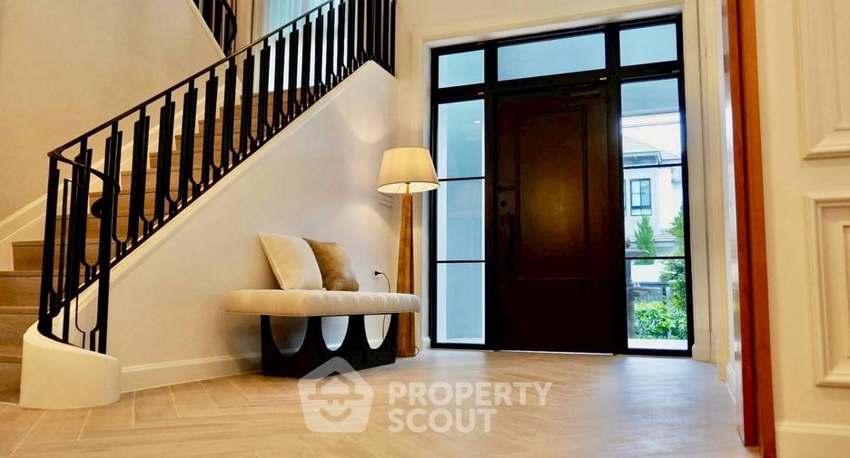 For rent そして for sale 5 ベッドルーム house in Saphan Sung, Bangkok