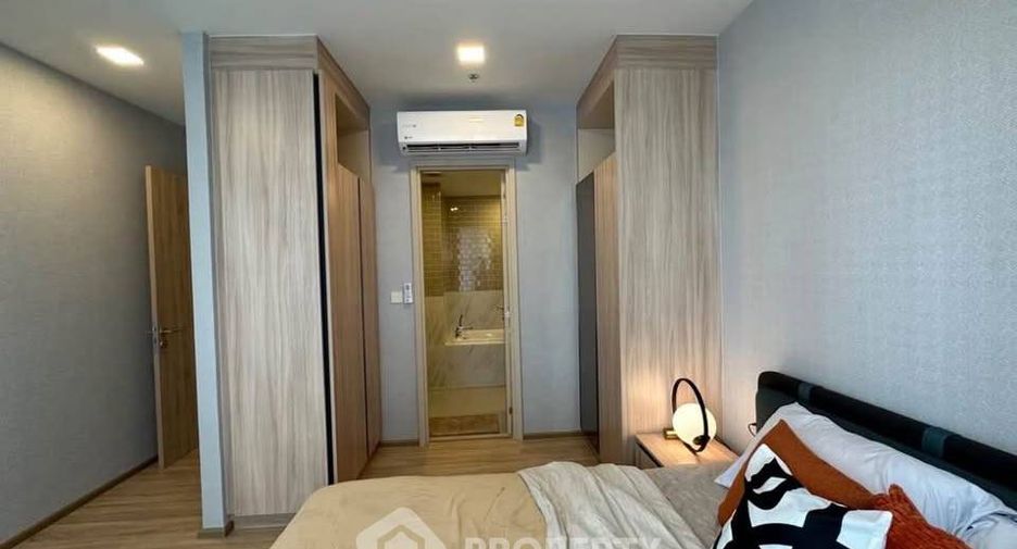 For sale 3 bedrooms condo in Ratchathewi, Bangkok