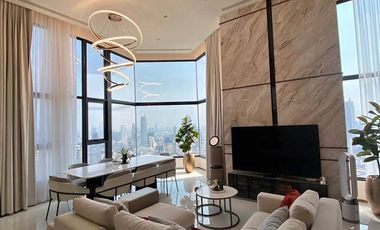 For rent 3 bedrooms condo in Bang Rak, Bangkok