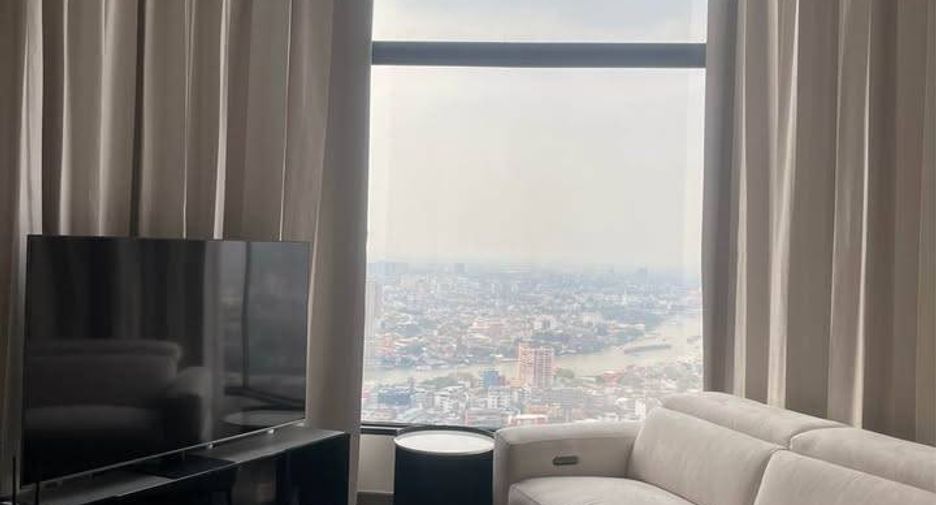 Condo en alquiler de 3 habitaciones en Bang Rak, Bangkok