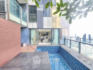 For rent 4 bedrooms condo in Sathon, Bangkok
