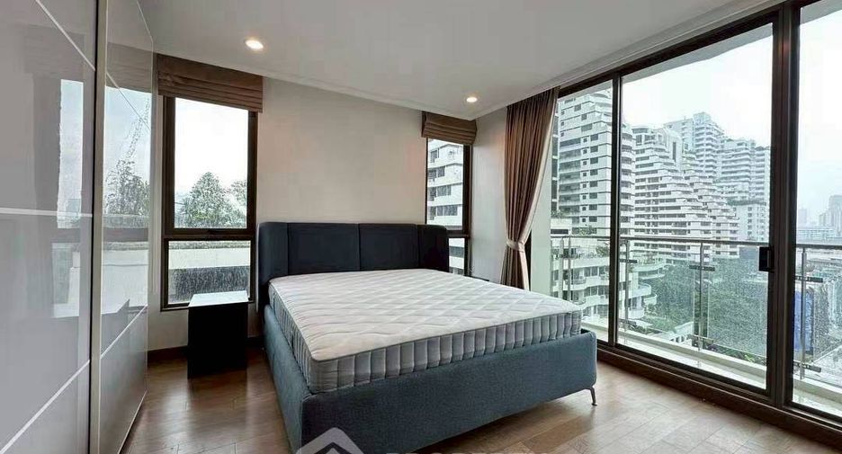 À louer 2 chambres condo à Watthana, Bangkok