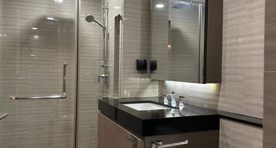 For sale 1 Beds condo in Pathum Wan, Bangkok