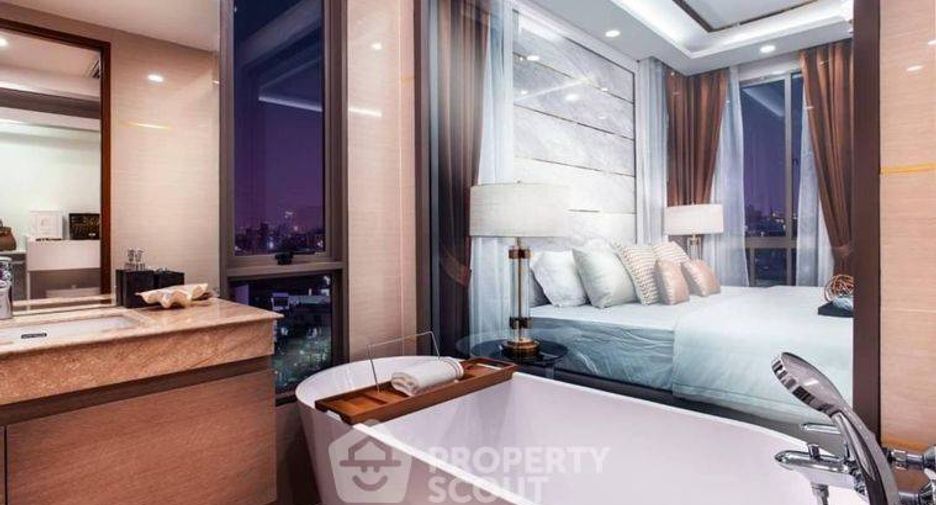 Продажа 3 спальни кондо в Хуаи Кхщанг, Бангкок