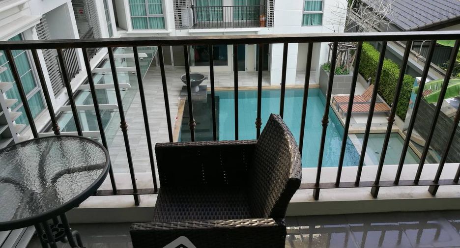 À vendre 2 chambres condo à Watthana, Bangkok