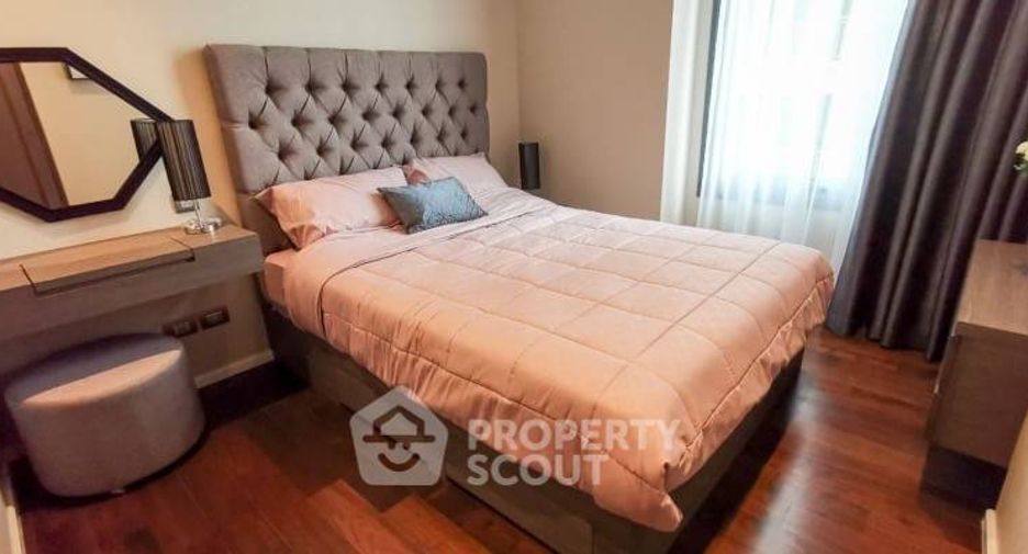 For sale 2 bedrooms condo in Khlong Toei, Bangkok