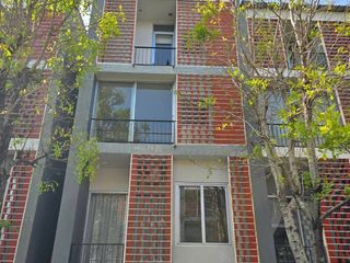 For rent and for sale 3 bedrooms townhouse in Khan Na Yao, Bangkok
