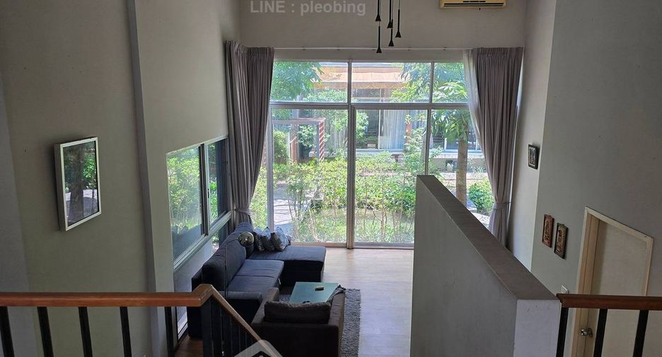 Casa adosada en alquiler y en venta de 3 habitaciones en Khan Na Yao, Bangkok