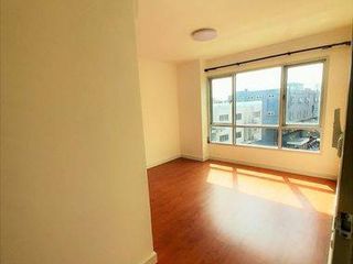 For sale 2 bedrooms condo in Huai Khwang, Bangkok