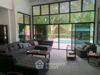 Villa en venta de 4 habitaciones en Huay Yai, Pattaya