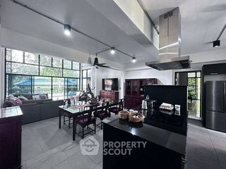 Villa en venta de 4 habitaciones en Huay Yai, Pattaya