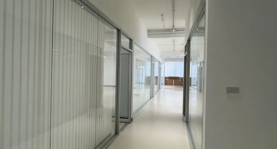 For rent office in Bang Rak, Bangkok