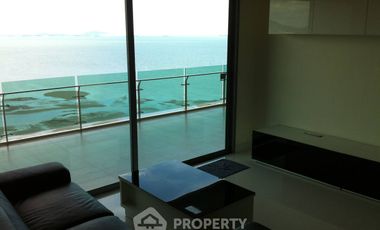 Condo en venta de 2 habitaciones 