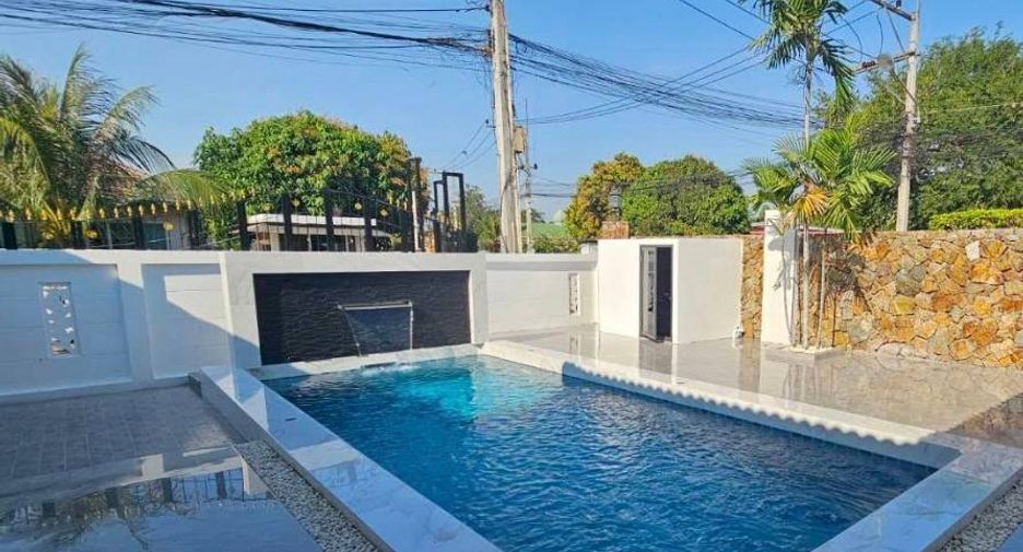 Продажа 3 спальни вилла в Huay Yai, Паттайя