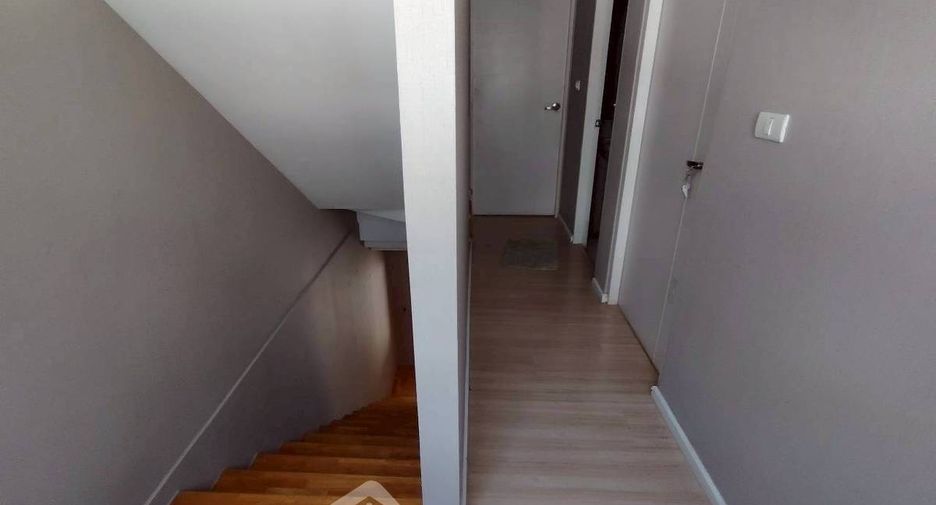 For sale 3 bedrooms townhouse in Phasi Charoen, Bangkok