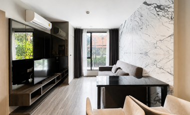 For sale 1 bed condo in Khlong Toei, Bangkok