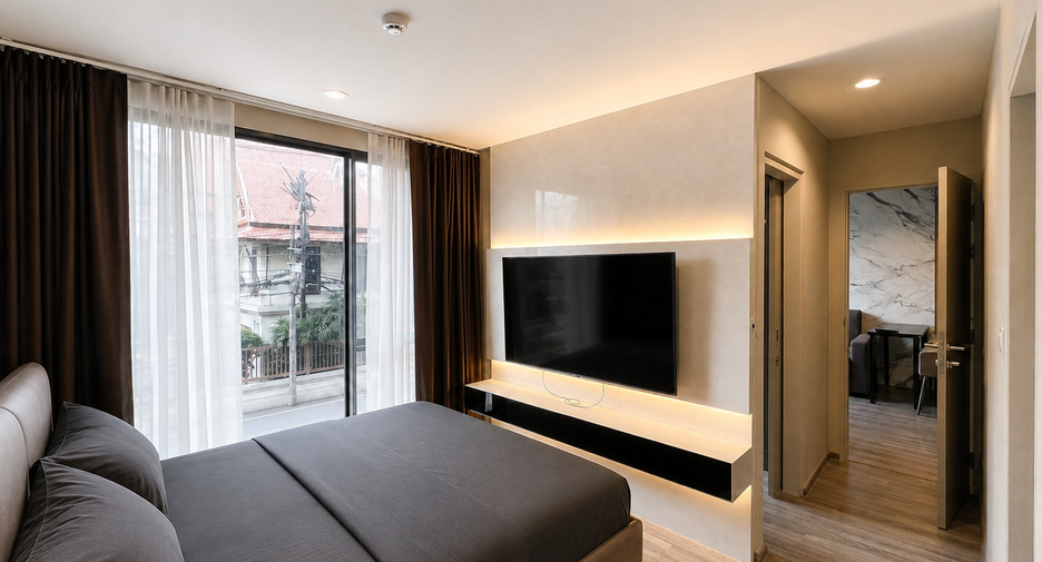 For sale 1 bed condo in Khlong Toei, Bangkok