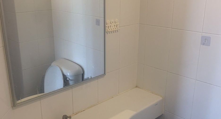 For sale スタジオ condo in Bang Phli, Samut Prakan