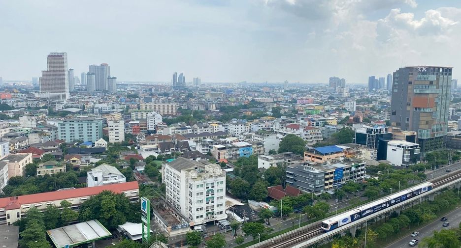 À louer 1 chambre condo à Khlong San, Bangkok