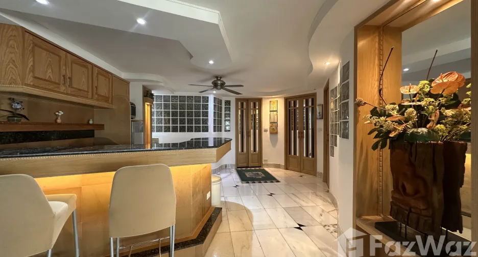 For rent 2 bedrooms condo in Mueang Chiang Mai, Chiang Mai
