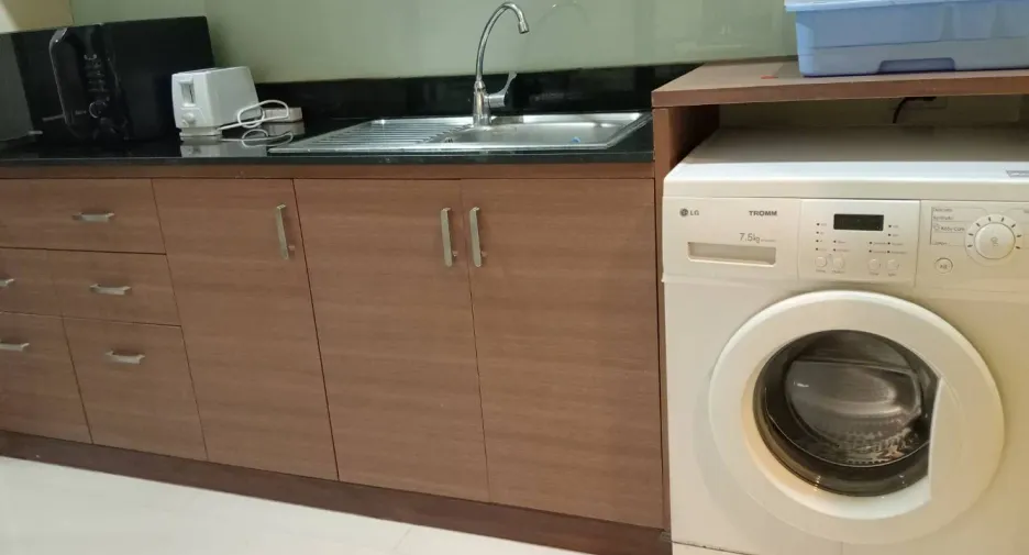 Wohnung zur Miete mit 1 Zimmer in Pathum Wan, Bangkok