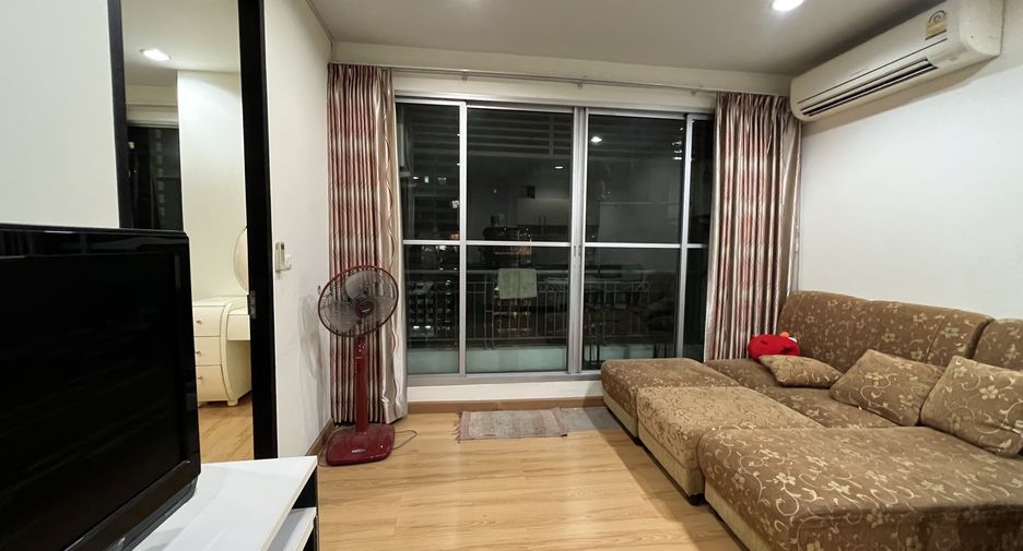 Wohnung zur Miete mit 2 Zimmer in Pathum Wan, Bangkok