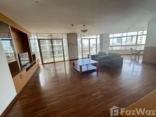 For rent 2 bedrooms apartment in Watthana, Bangkok