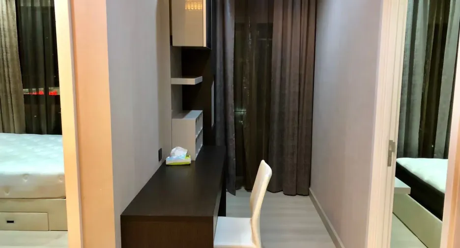 For rent 2 bedrooms condo in Phaya Thai, Bangkok