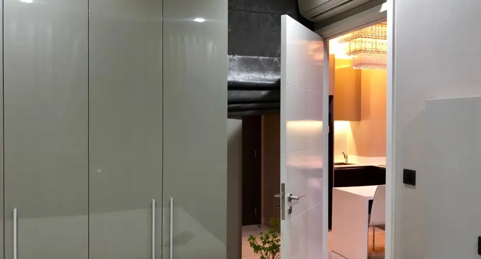 For rent 2 bedrooms condo in Phaya Thai, Bangkok