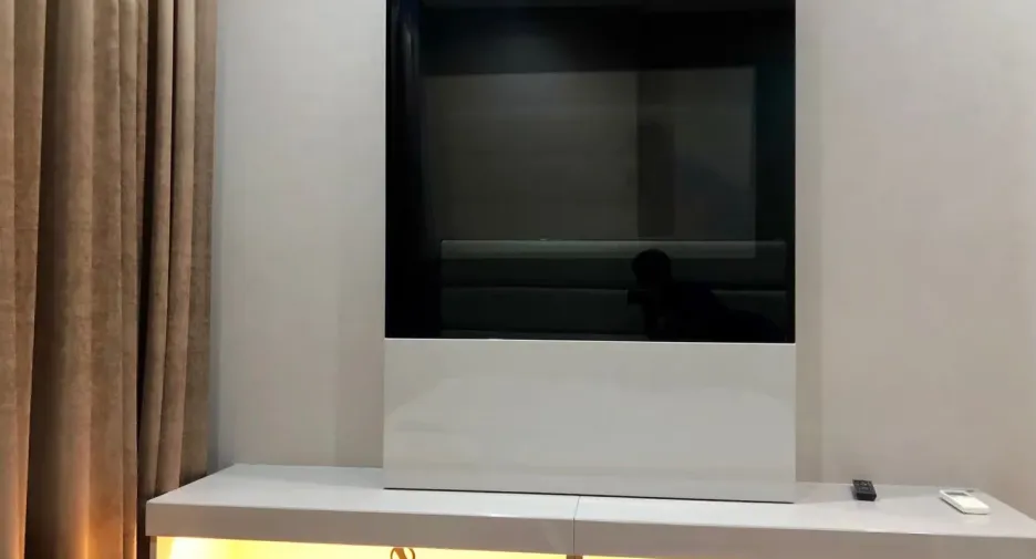 For rent 2 bedrooms condo in Phaya Thai, Bangkok
