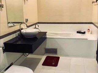 For rent 2 bedrooms condo in Pathum Wan, Bangkok