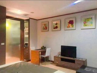 For rent 2 bedrooms condo in Pathum Wan, Bangkok
