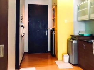 For rent 2 bedrooms condo in Pathum Wan, Bangkok