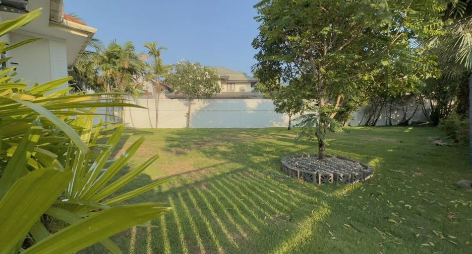 For rent 3 bedrooms house in Mueang Phuket, Phuket
