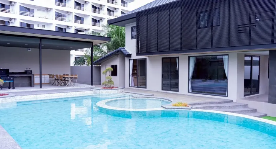 For rent 3 bedrooms house in Jomtien, Pattaya